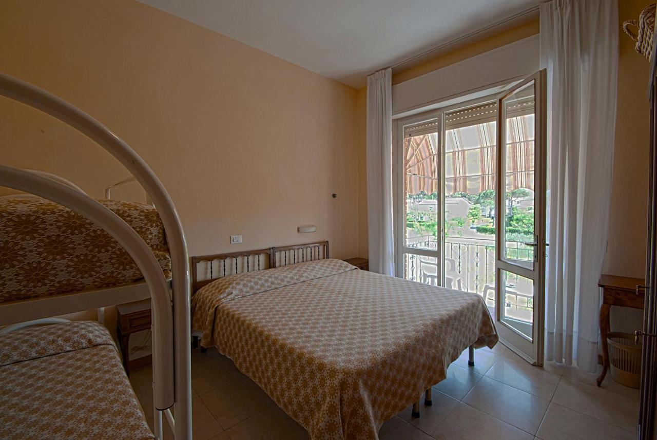 Hotel Versilia Lido di Camaiore Zewnętrze zdjęcie